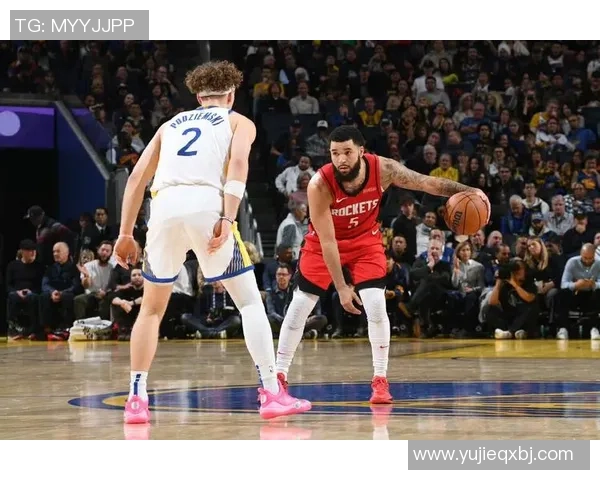 07年火箭与雷霆的激烈对决回顾与精彩瞬间分析